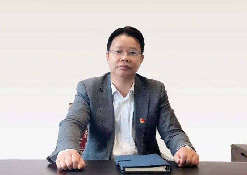  农行首都分行领导层有序交接；总行部门骨干跨岗履新彰显战略深度。 股票财经