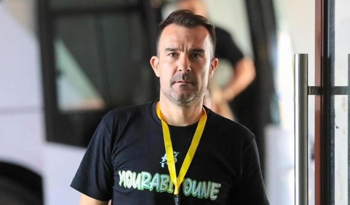  非洲雄狮挑战世界冠军；洛佩斯-加莱：竞争之心永不熄灭，我们渴望证明自己。 体育新闻