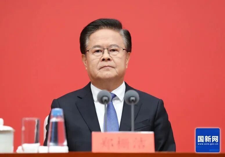  国家发改委密集动作频频；郑栅洁与企业共商服务业高质量发展路径。 新闻