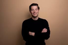 科技从业者的生存指南:如何在存储芯片荒中寻找突围机会 科技从业者的生存指南:如何在存储芯片荒中寻找突围机会