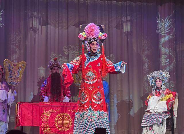  千万级海外观众沉浸式体验：京剧艺术跨越国界的传播路径解析 文化旅游