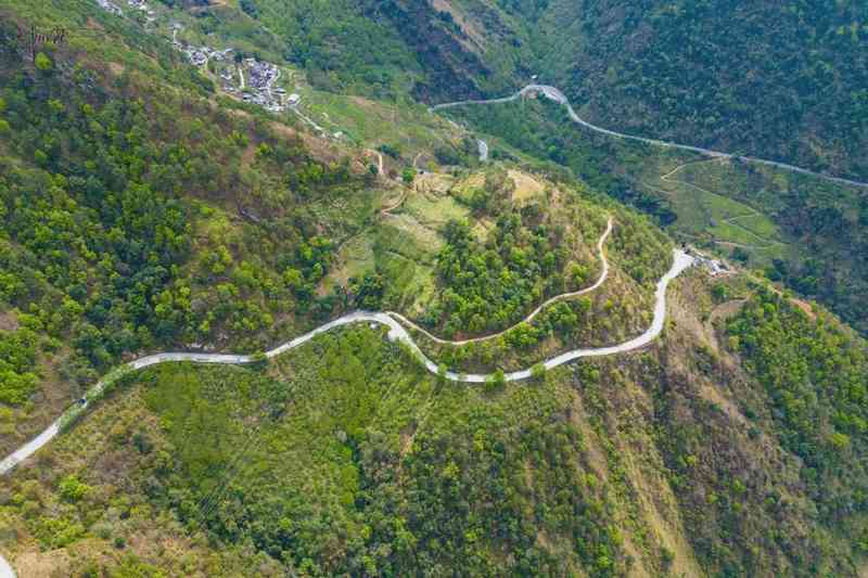  【地理深度】澜沧江：被低估的亚洲水系巨擘与横断山脉自驾指南 文化旅游