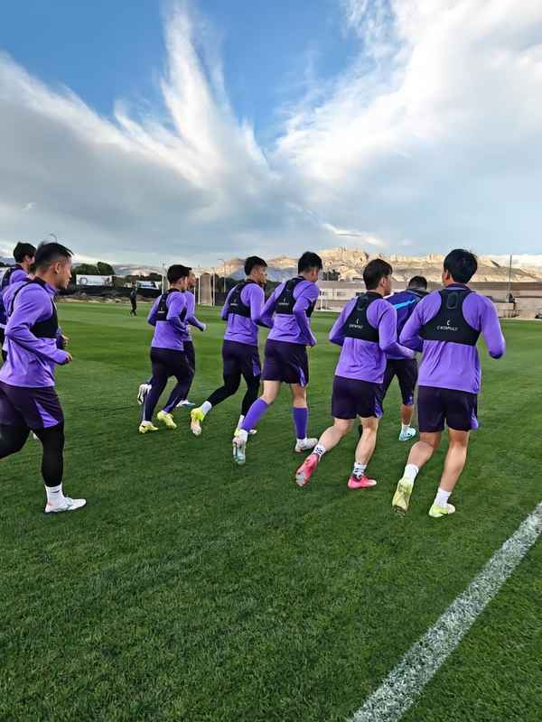  【战术深度】负分困局下的求生博弈：解析津门虎与海牛的6分生死战 体育新闻