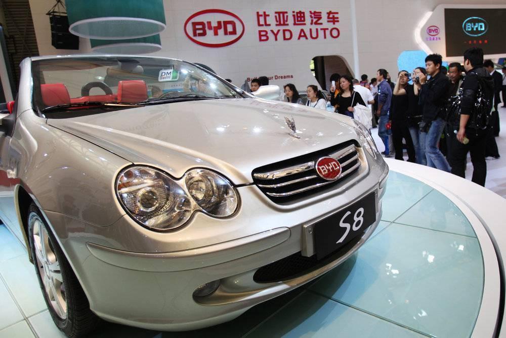  比亚迪十七年高端化长征：从S8折戟到「9系」破局的深层逻辑 汽车科技